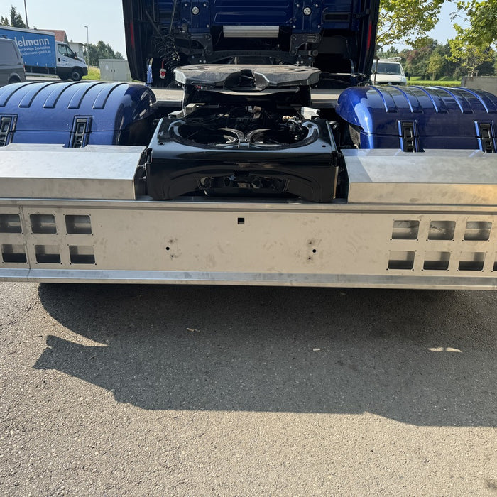 Heckstoßstange formangepasst Scania R&S Next Gen Edelstahl (ab 2019) ohne Heckbatterien