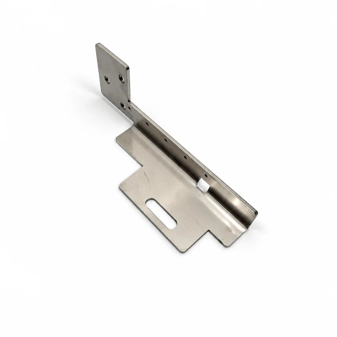 Bundle: 2× Strands Nuuk D-Line 9" + Scheinwerferhalter Classic – 145 € sparen