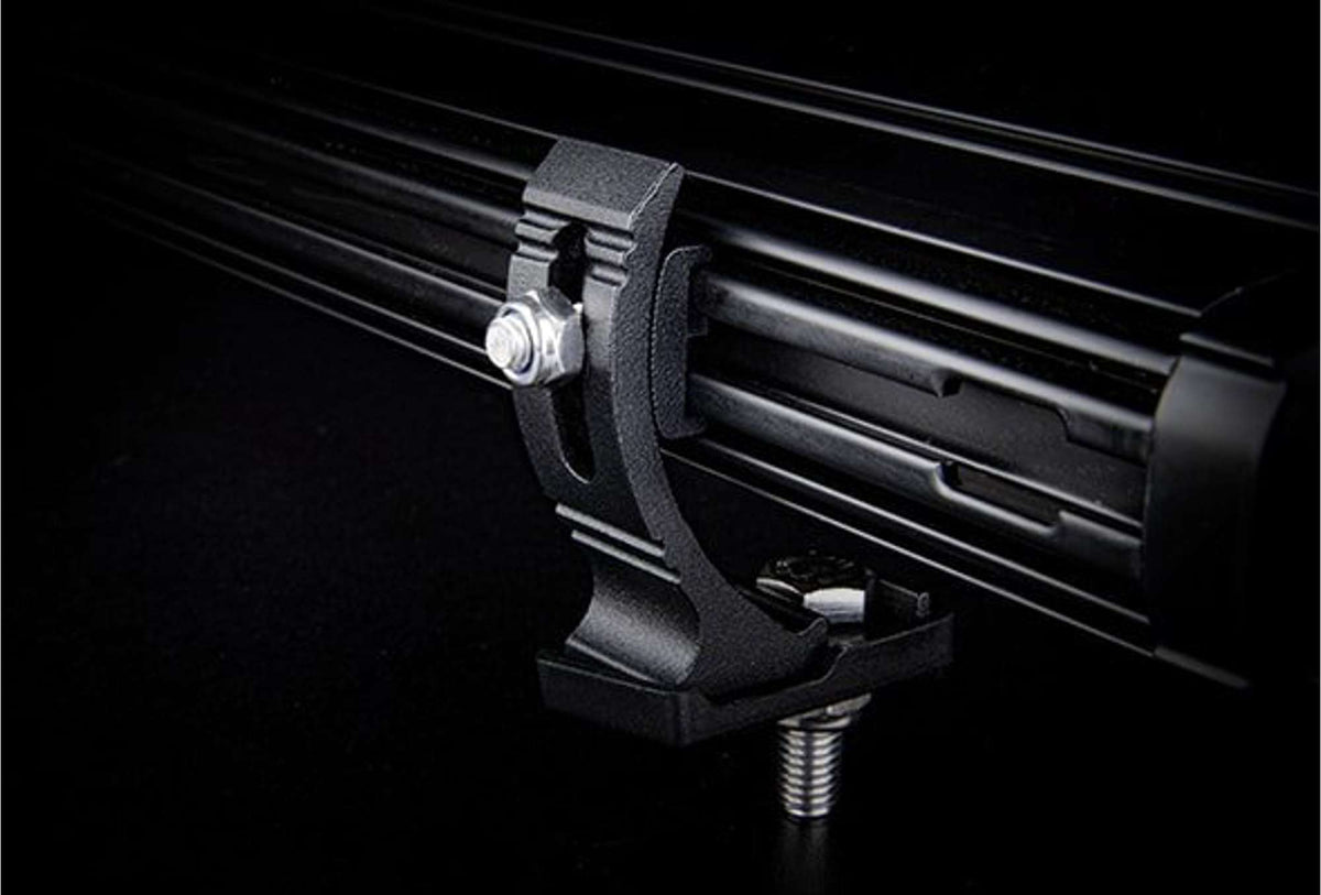 Strands Siberia Night Guard 38 Zoll LED-Lightbar mit Warnlicht