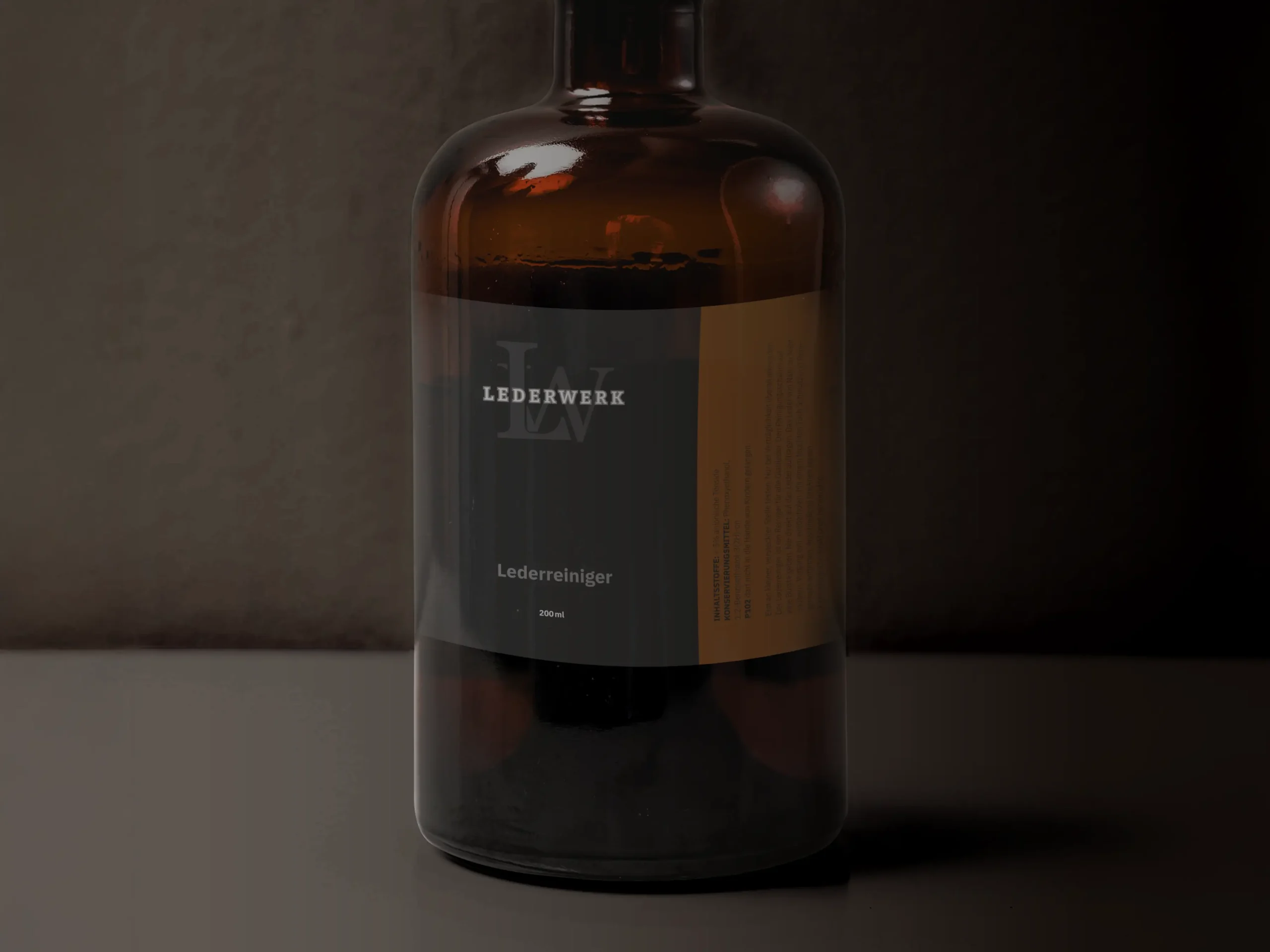 Lederreiniger